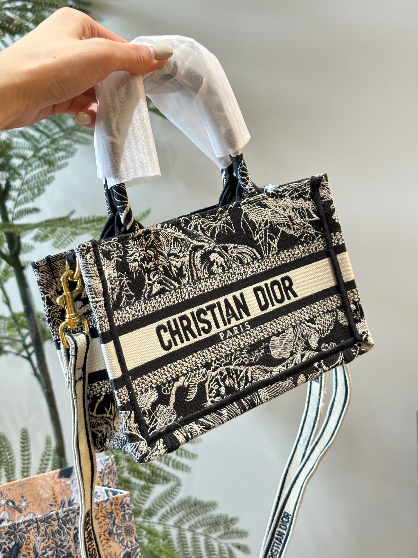 942cf9580bdb53eb60840b8e850d375c