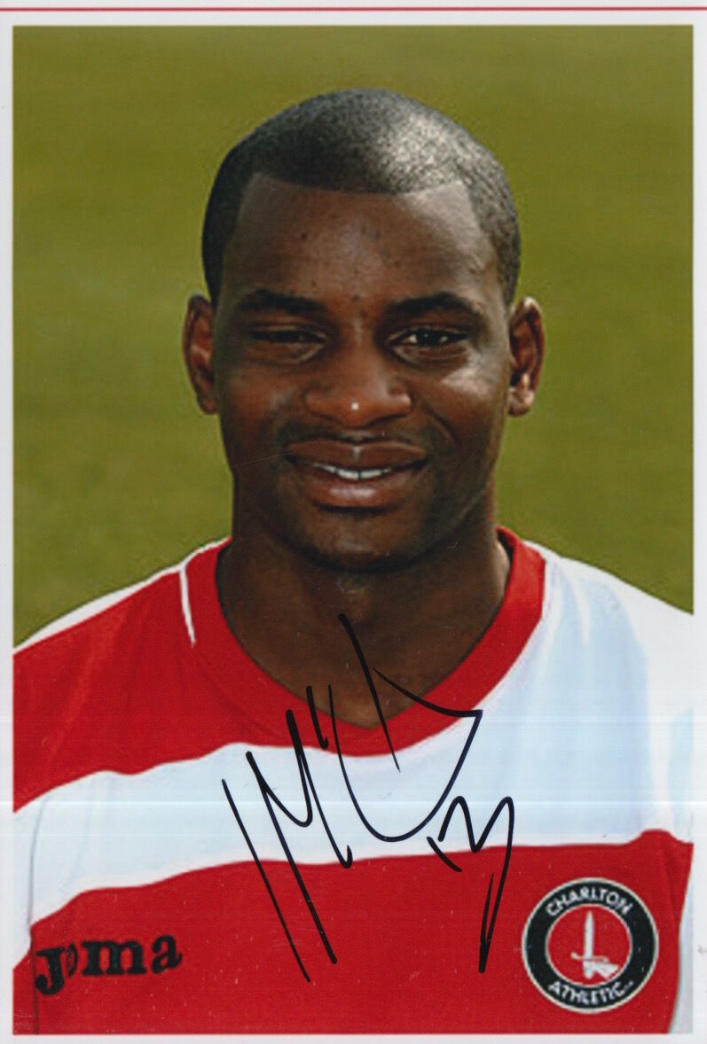 CHARLTON ATHLETIC HAND SIGNED IZALE MCLEOD 6X4 Photo Poster painting 1.