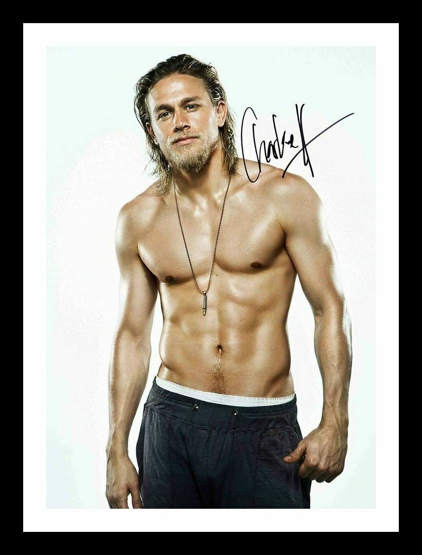 Charlie Hunnam Autograph Signed & Framed Photo Poster painting 2