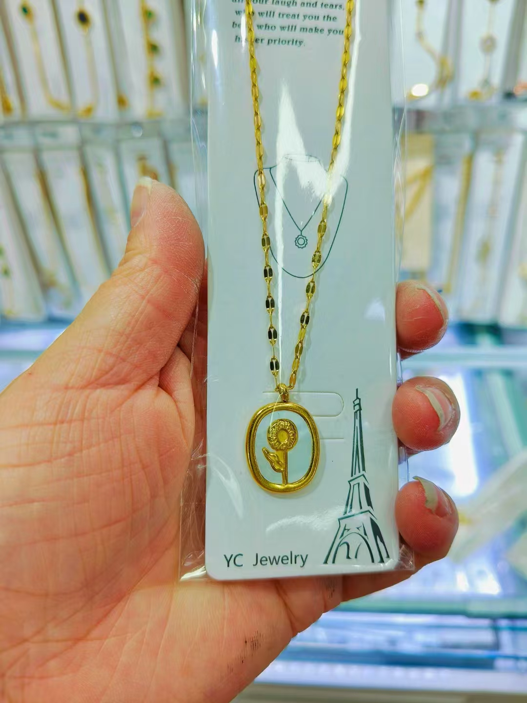 Shells + Flowers Accessories Necklace