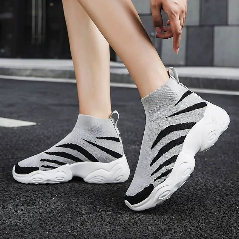 MWY Fashion Vulcanized Shoes Ankle Socks Shoes Women Comfortable Casual Trainers Black Platform Sneakers Unisex Zapatos De Mujer