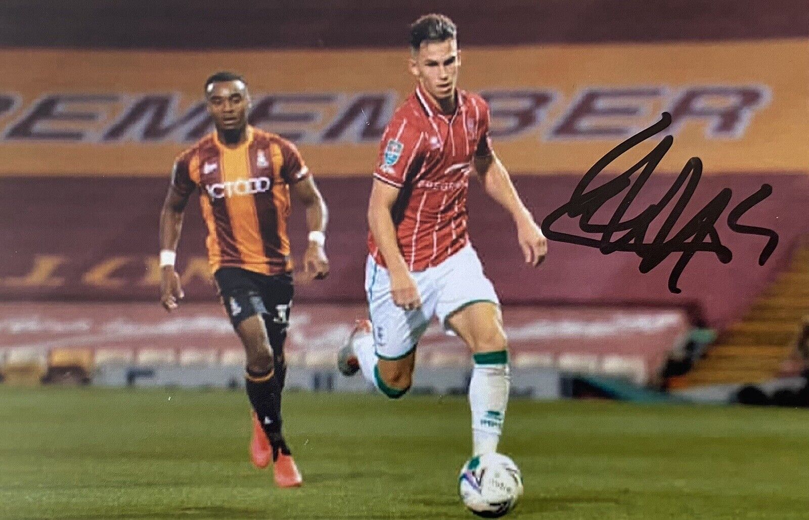 Liam Montsma Genuine Hand Signed Lincoln City 6X4 Photo Poster painting 8