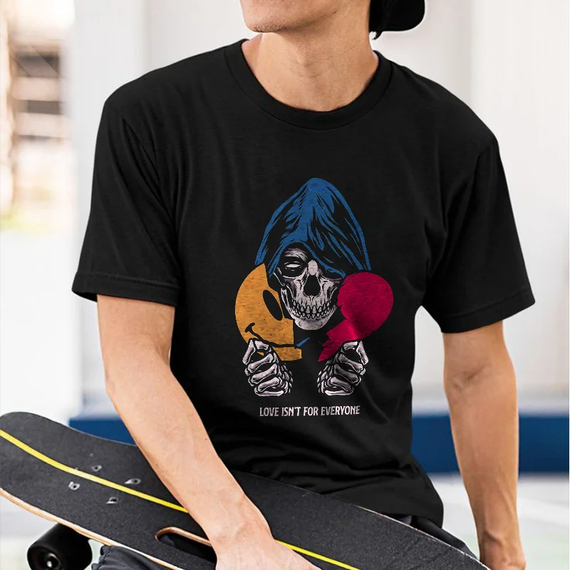 Love Isn't For Everyone Skull Print T-shirt