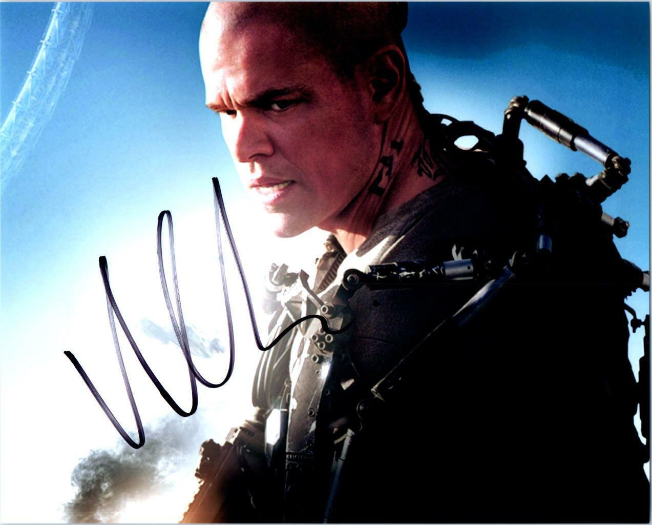 Matt Damon autographed 8x10 Photo Poster painting signed Picture Very Nice and COA