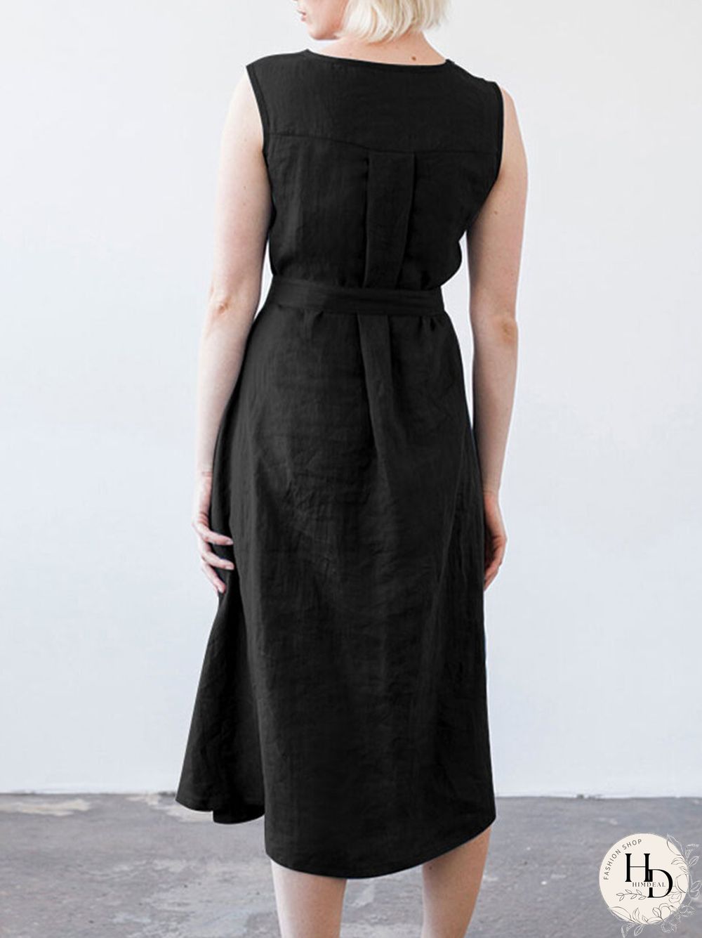 Solid Sleeveless Pocket Crew Neck Dress with Belt