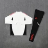 Kids Kit Liverpool 2025-26 off-white Sports Suit Chandal