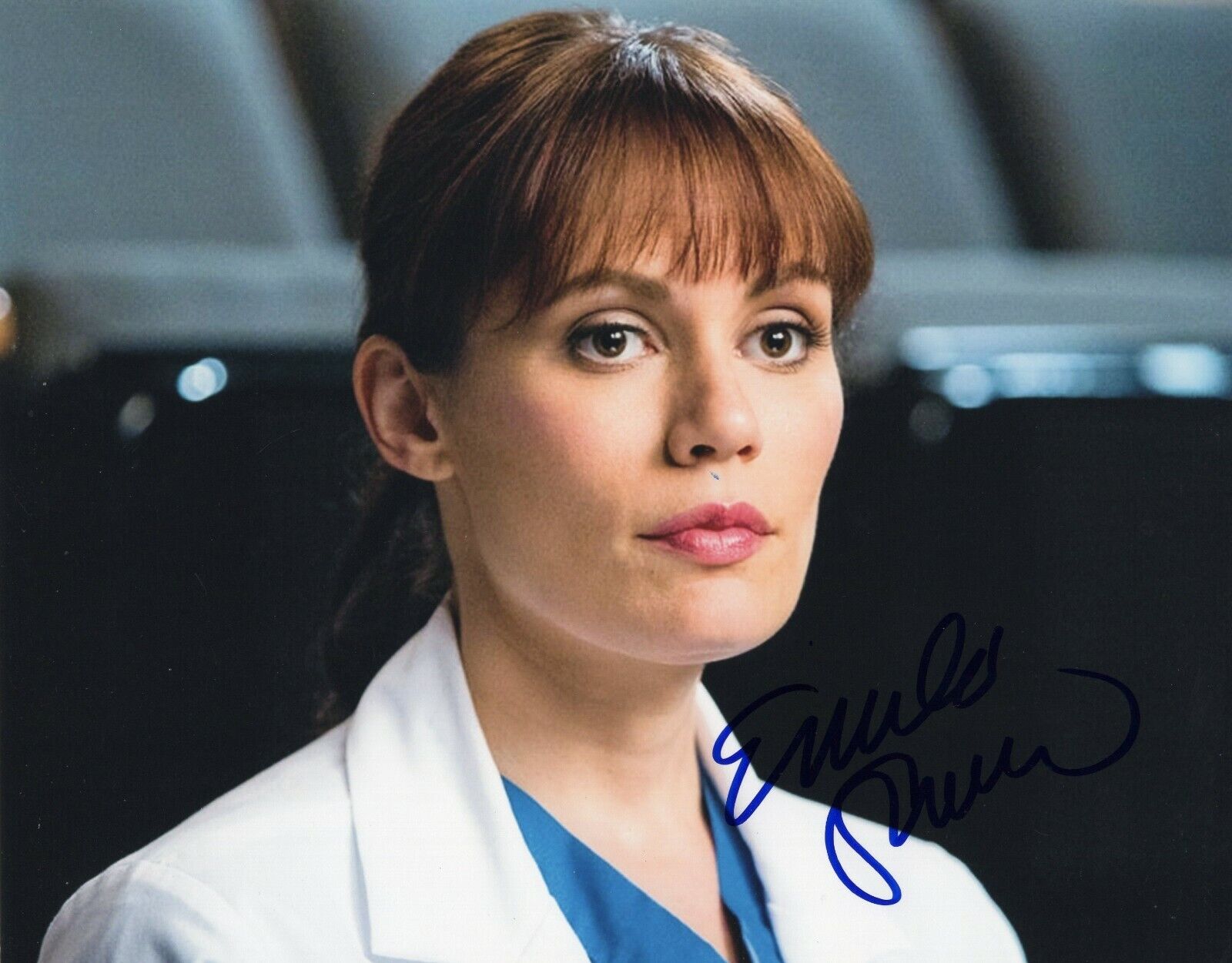 Emily Swallow Actress Signed 8x10 Photo Poster painting w/COA Monday Mornings #1