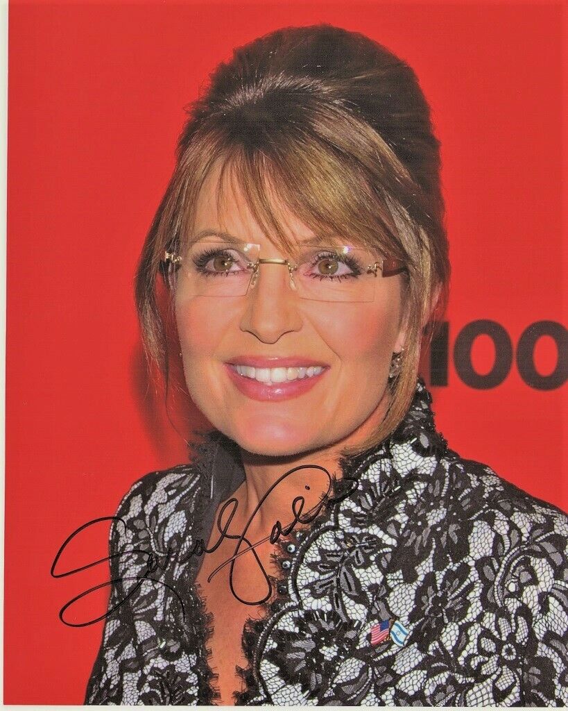 Sarah Palin Signed - Autographed Governor of Alaska 8x10 inch Photo Poster painting