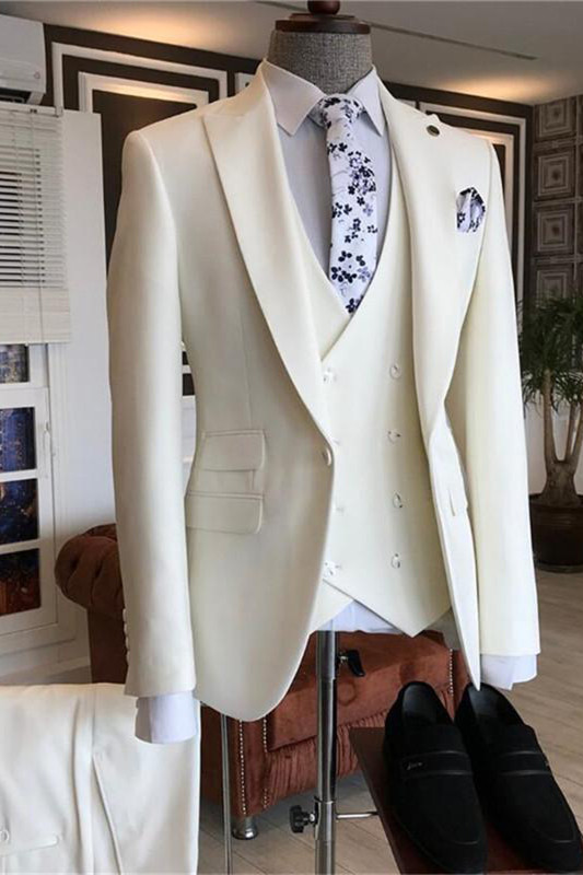 Bespoke Handsome White Three Pieces Peaked Lapel Men Suits for Wedding | Risias