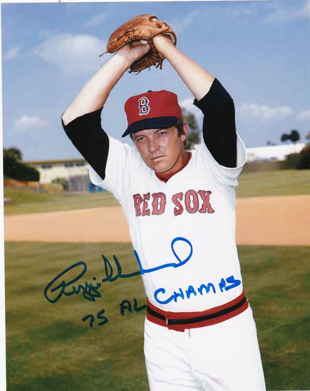 REGGGIE CLEVELAND BOSTON RED SOX 1975 AL CHAMPS ACTION SIGNED 8x10