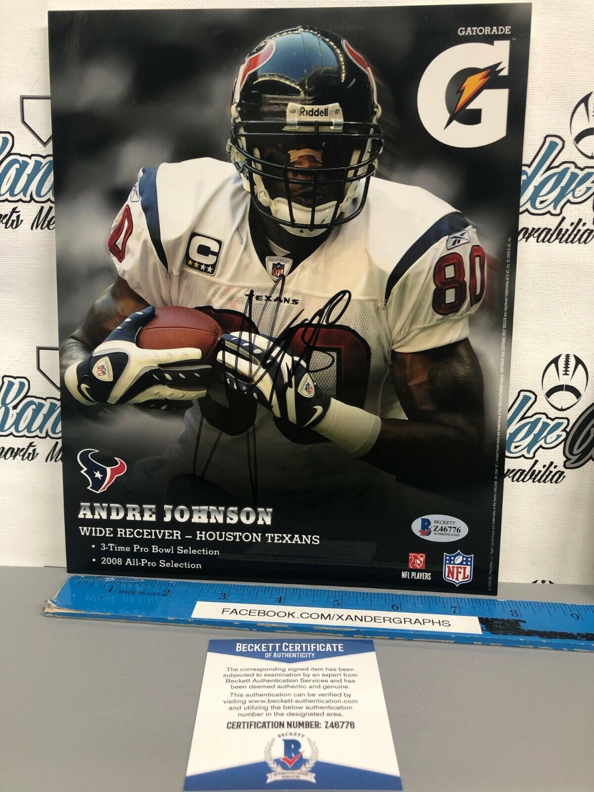 ANDRE JOHNSON SIGNED AUTOGRAPHED 8X10 FOOTBALL Photo Poster painting-BECKETT BAS COA HURRICANES