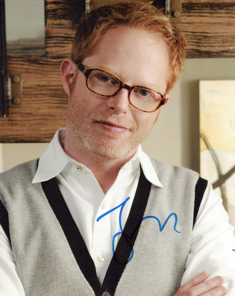 Jesse Tyler Ferguson head shot autographed Photo Poster painting signed 8x10 #2