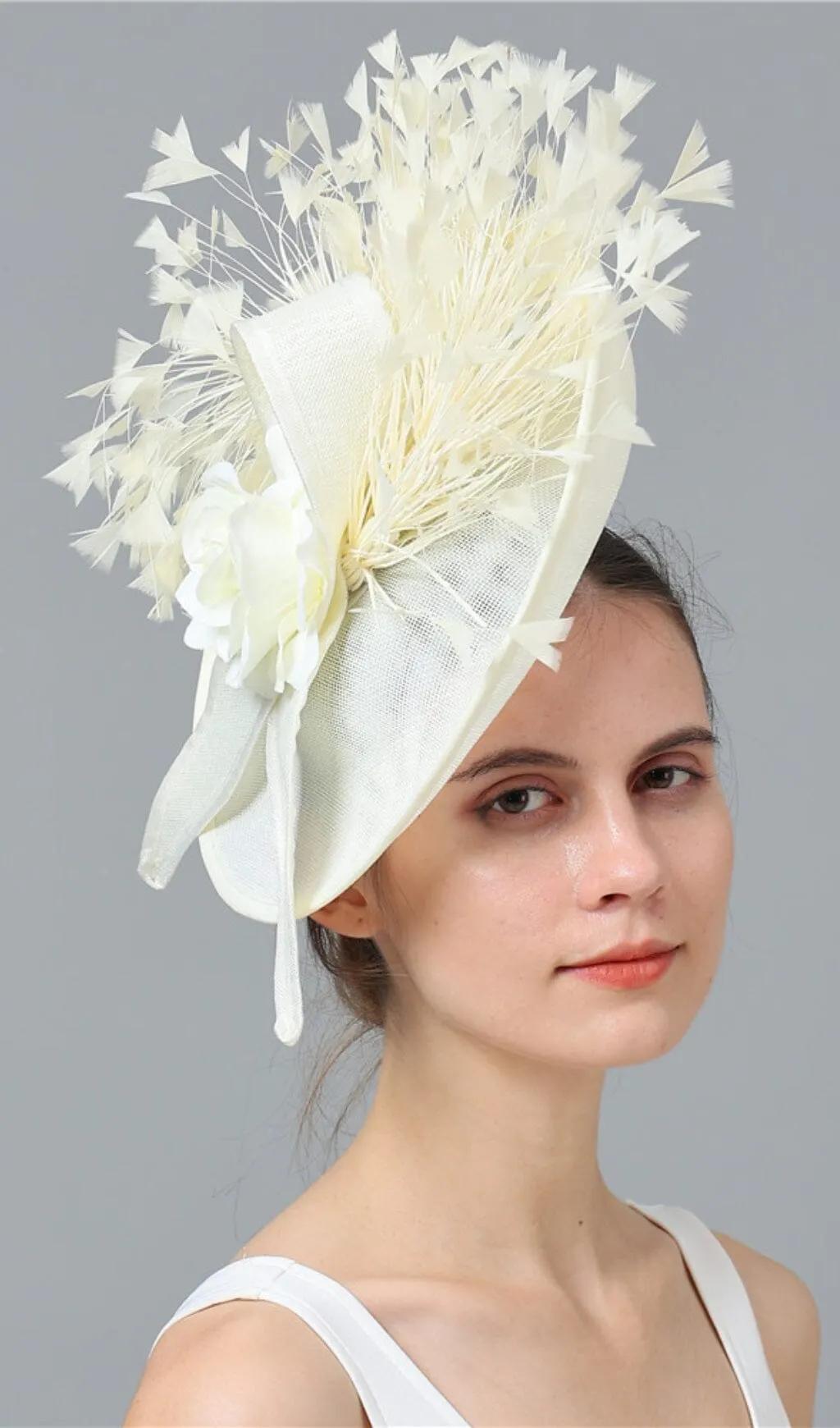 Fashionslee Women Cream Elegant Feather Fascinators