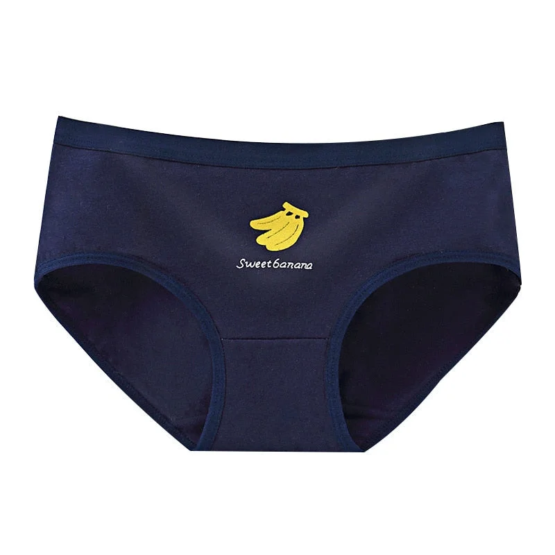 2021 Women's Cotton Underwear Lovely Fruit Briefs Middle Waist Seamless Comfortable Underpants Fashion Traceless Girl Panties