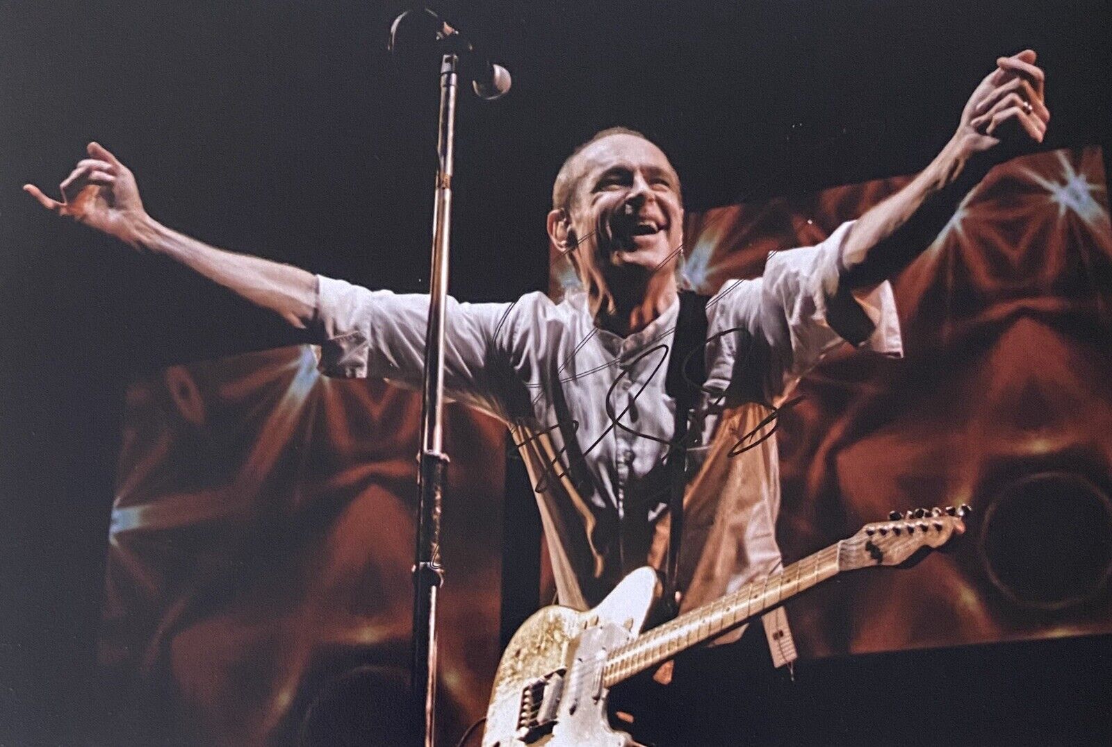 Francis Rossi Genuine Hand Signed Status Quo 6X4 Photo Poster painting