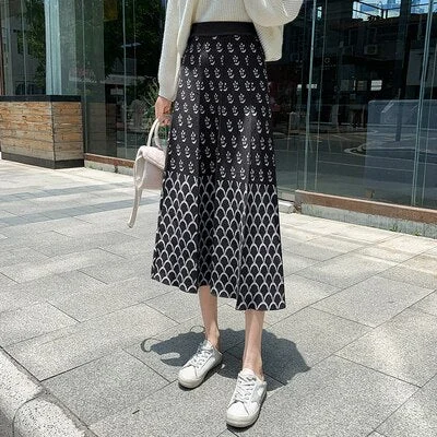 Autumn Winter Flower Print Knitted Skirt Women High Waist Fish Scales Print Mid-length Skirt Harajuru Style Casual Skirt