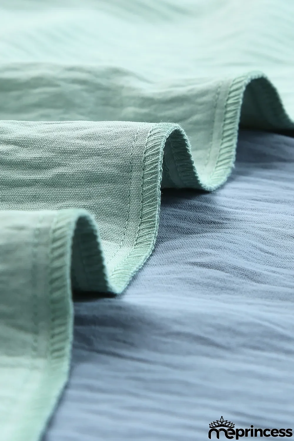 Green Color Block Shirred 3/4 Sleeve V Neck Top