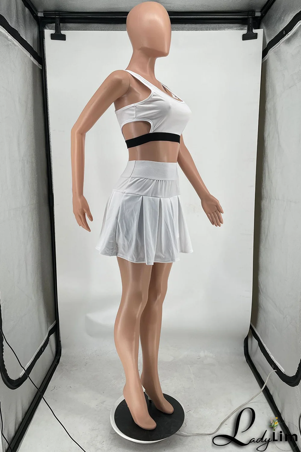 Black Sportswear Solid Split Joint U Neck Sleeveless Two Pieces