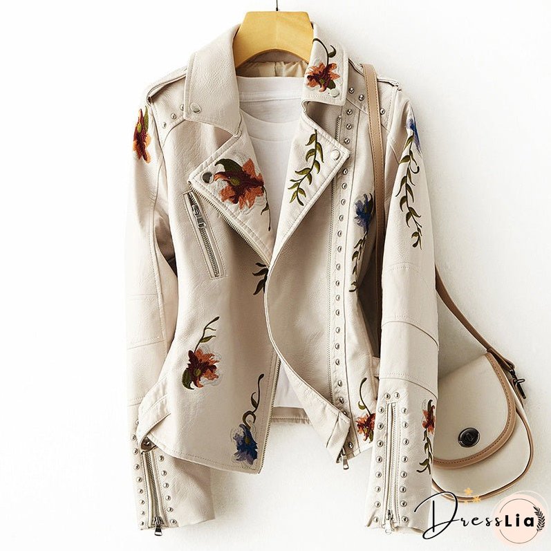 Fashionable and Minimalist winter Jacket