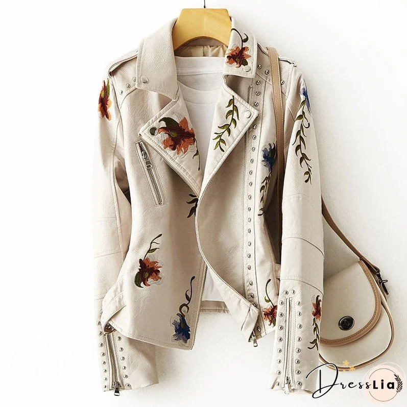 Fashionable and Minimalist winter Jacket
