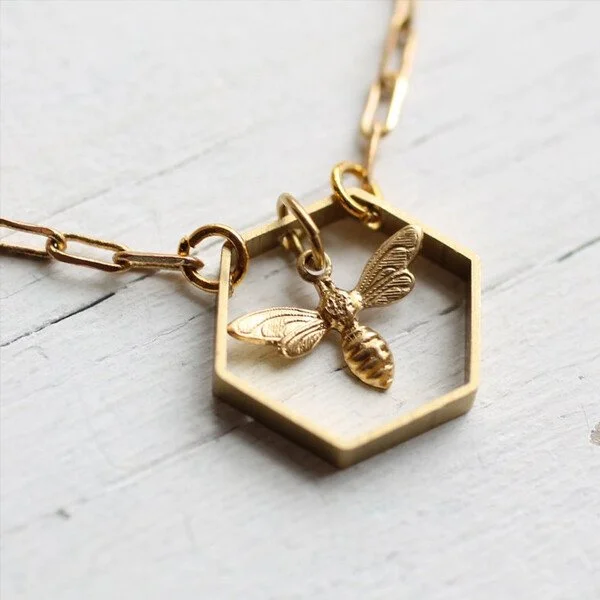 925 Geometric Honeycomb Bee Necklace