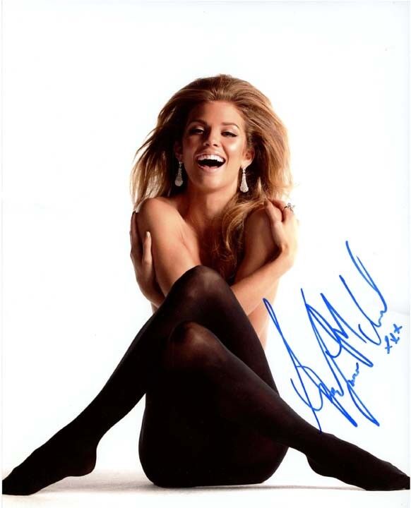 ANNALYNNE MCCORD signed autographed 11x14 Photo Poster painting