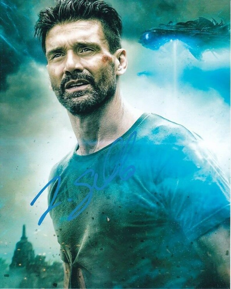 Frank grillo signed autographed beyond skyline mark Photo Poster painting