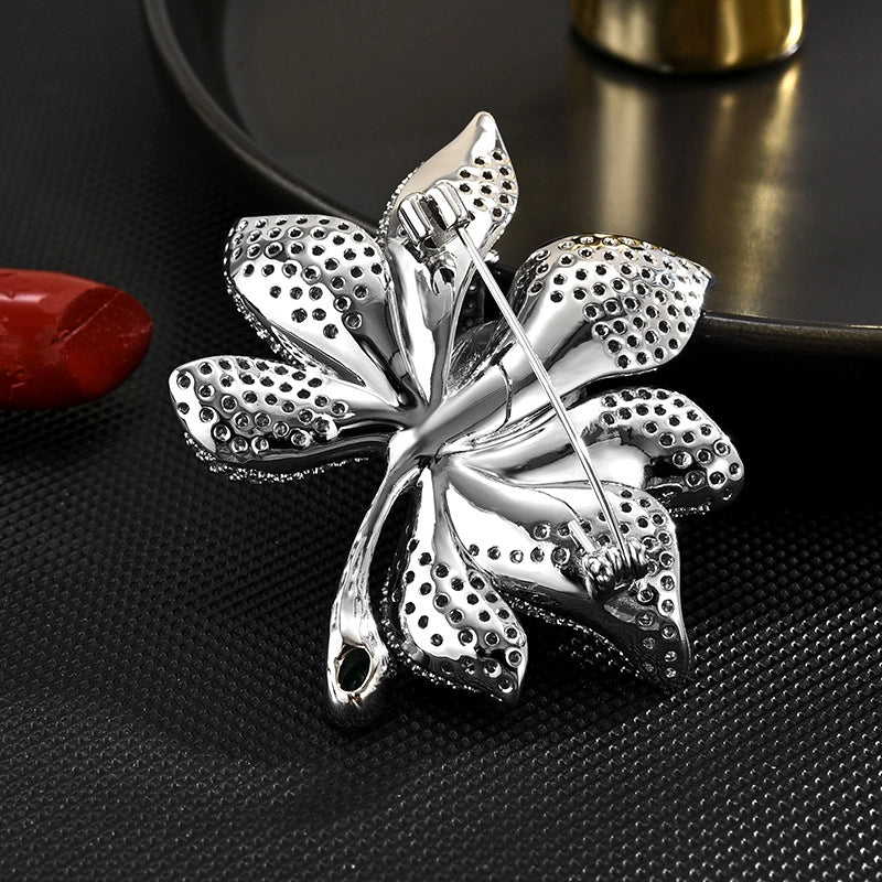 Retro Pin Flower Copper Plating Inlay Zircon Women’s Brooches