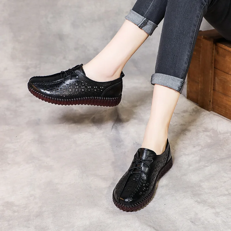 Yyvonne The Size Of The Leather Soft-Soled Hole Shoes Women's Sandals 4142 Breathable Women's Shoes Hand-Empty Mother Shoes Low Heel