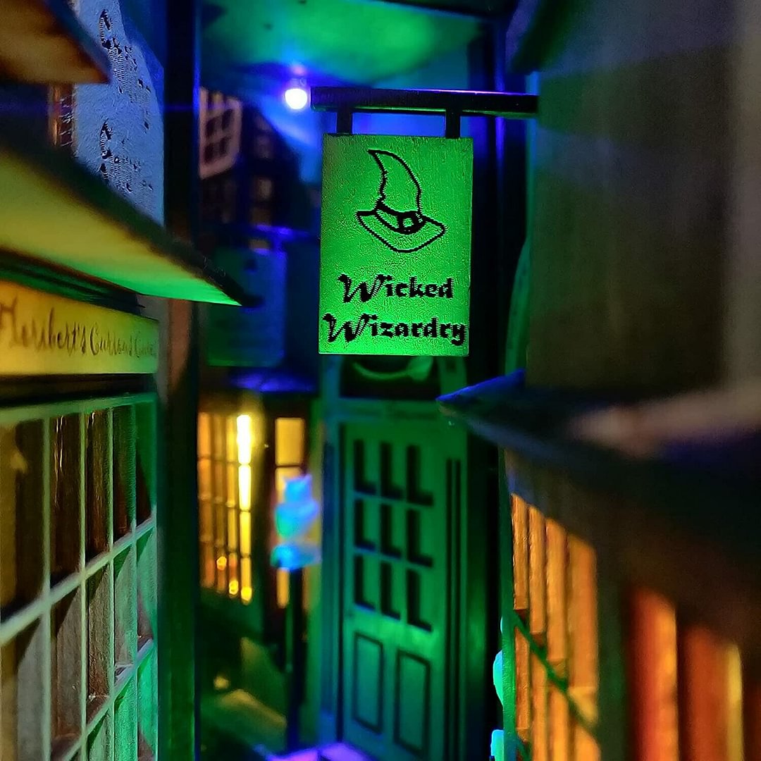 Hot Sale Wizard Alleyworld Bookshelf Insert Box