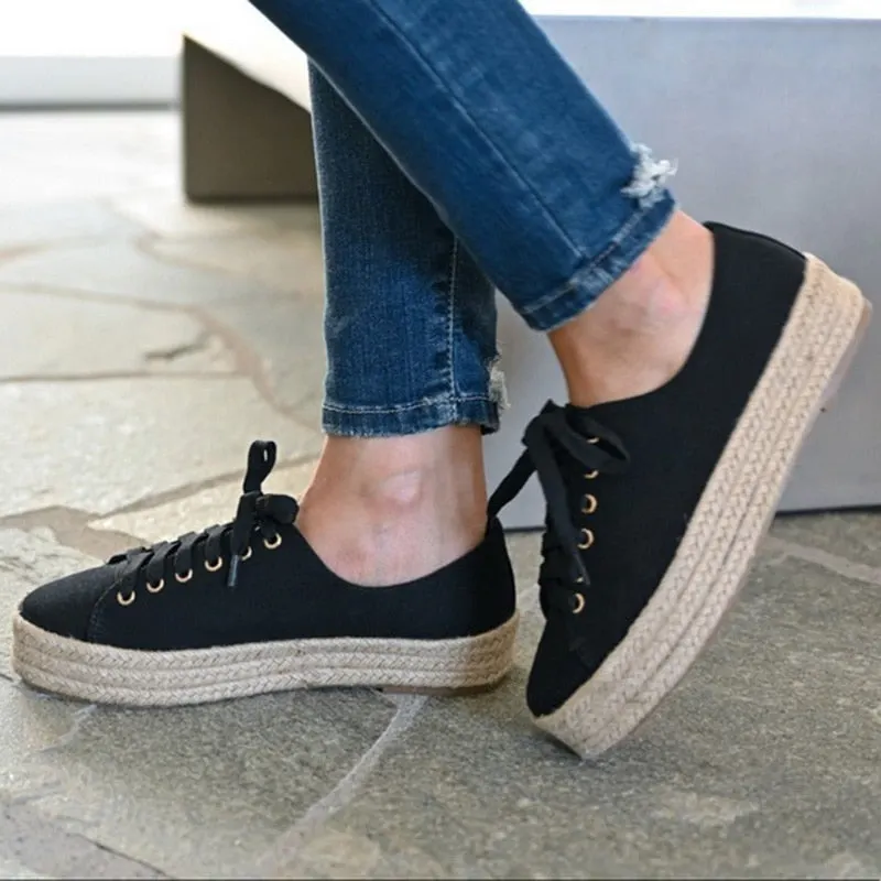 Women Canvas Shoes Women Casual Hemp Thick Bottom Flats Lace-up Ladies Autumn Vulcanized Shoes White Sneakers Round Toe