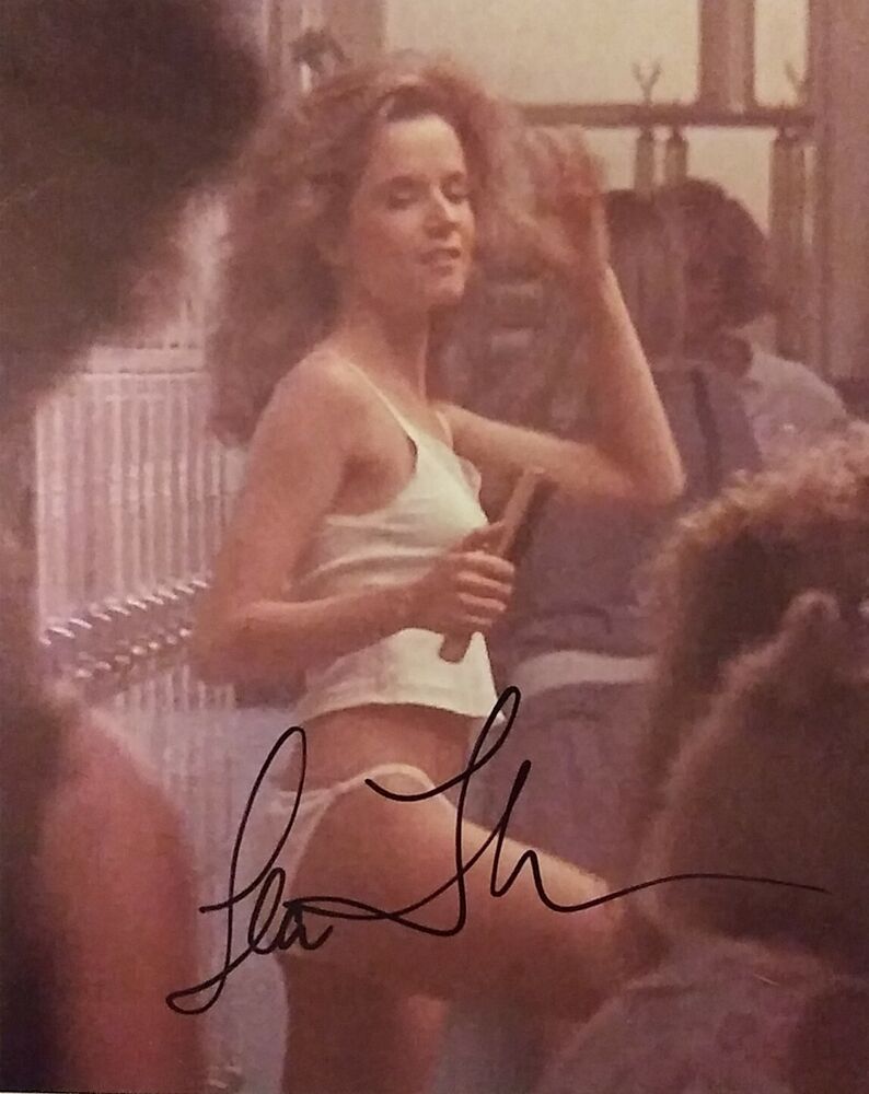 Lea Thompson signed 8 x 10