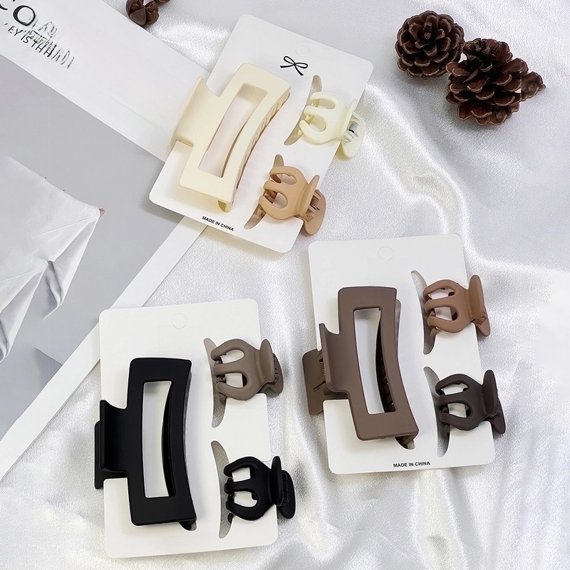 Women's Basic Minimalist Solid Color Plastic Hair Claws