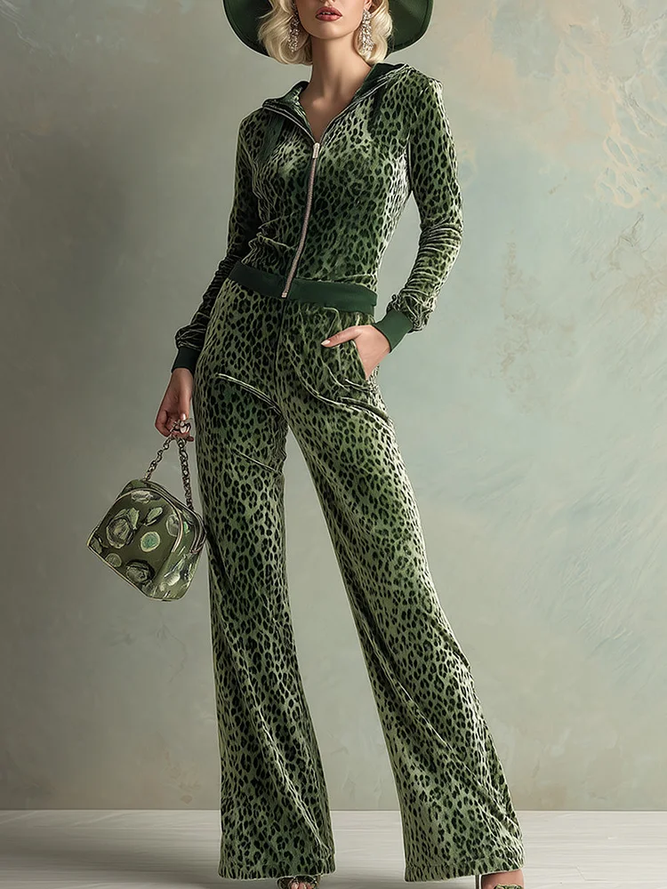 【24-hour shipping out】Retro Elegant Green Leopard Print Hooded Velvet Jumpsuit