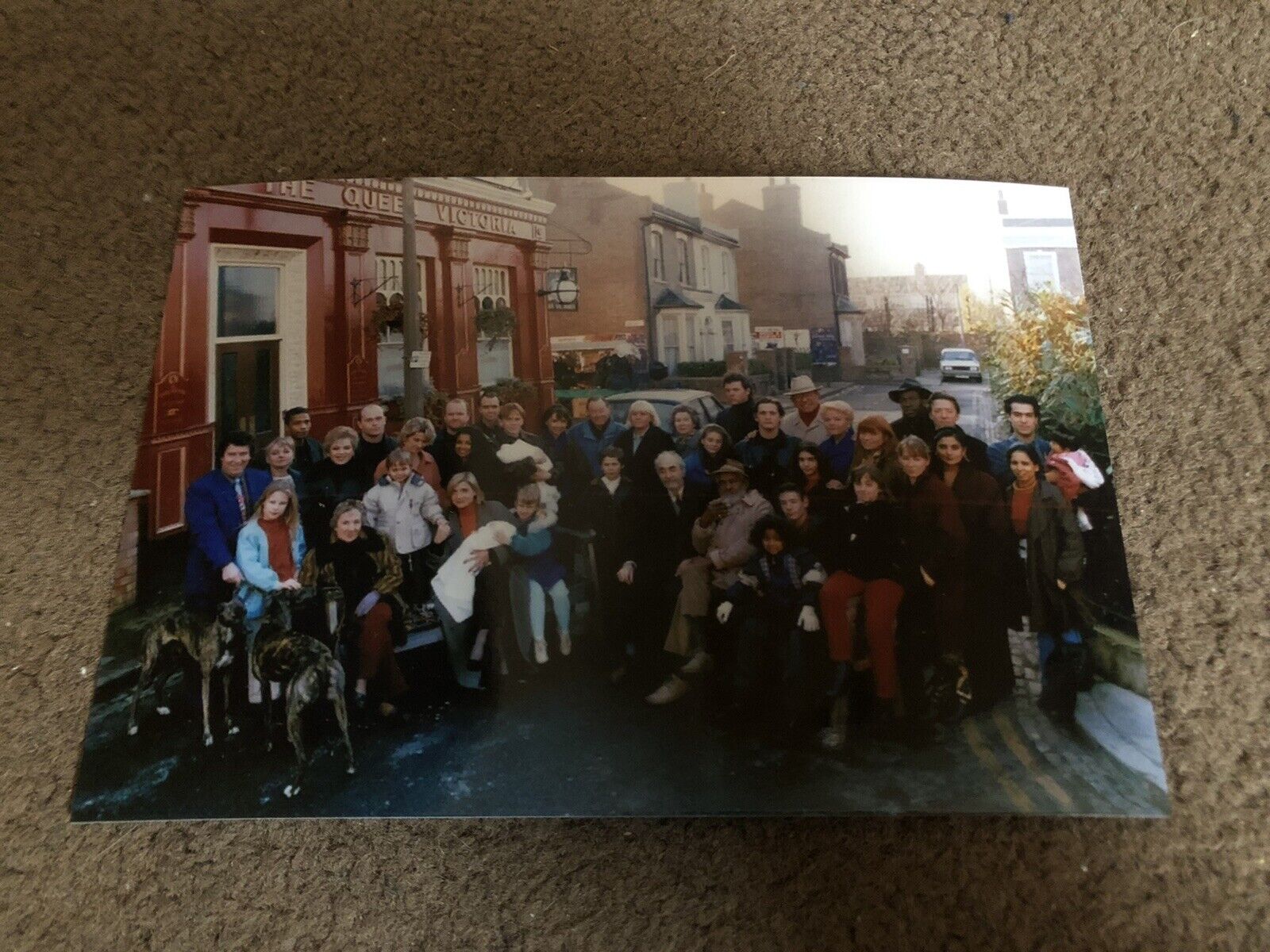 EASTENDERS- UNSIGNED GROUP Photo Poster painting- 6x4”