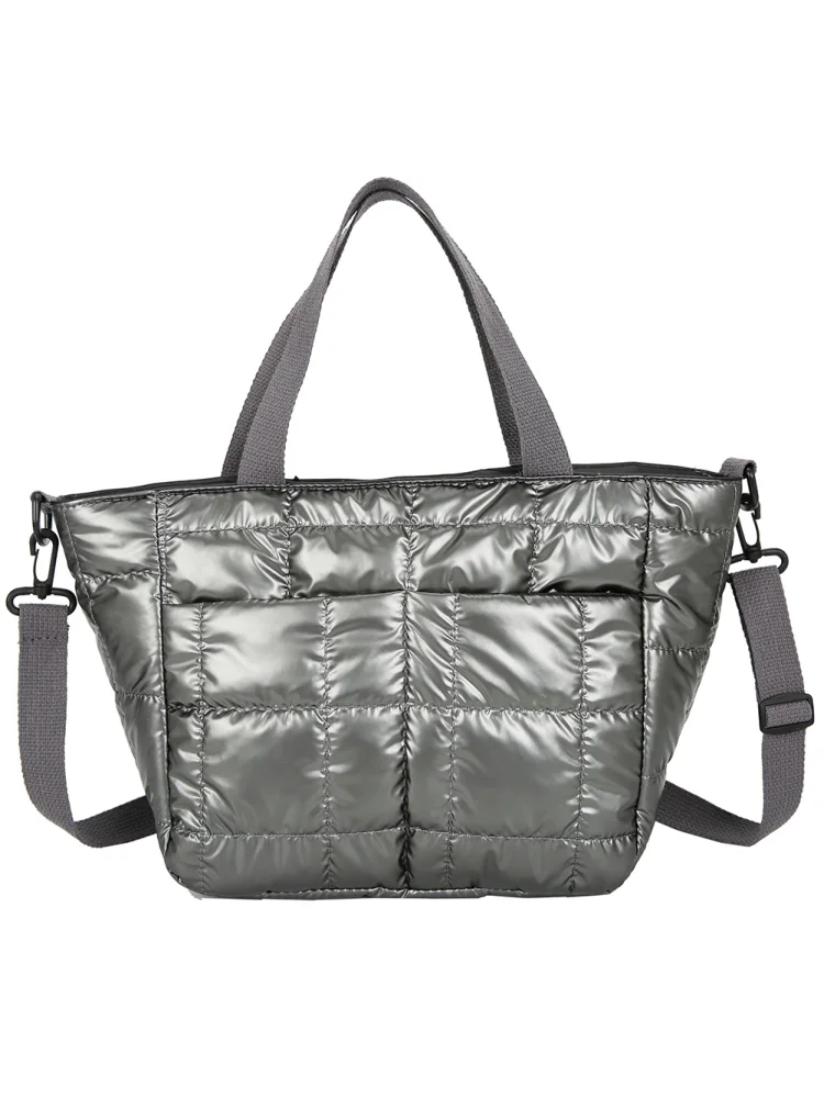 Space Padded Nylon Messenger Bag Solid Color Zipper Crossbody Bag (Silver)