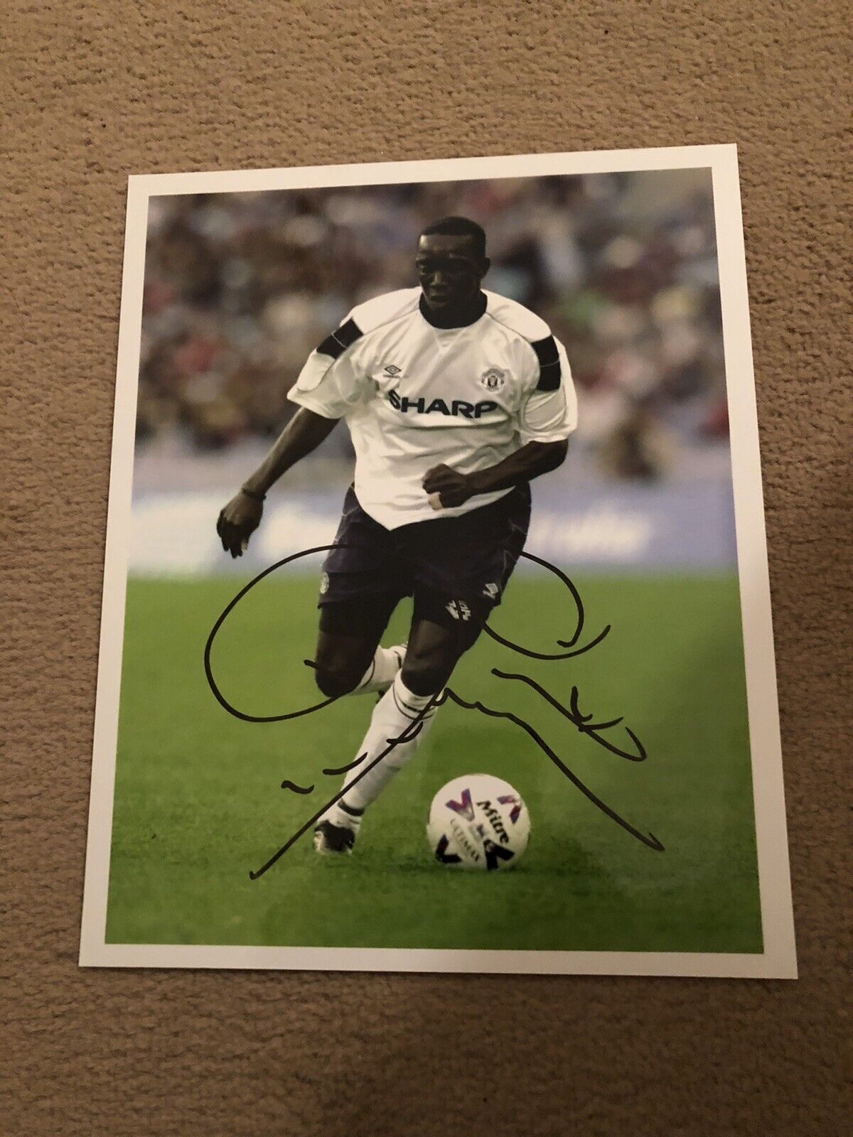 DWIGHT YORKE (MANCHESTER UNITED) SIGNED Photo Poster painting 10x8”