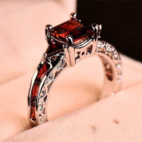 Exquisite Elegant Shiny Red Garnet Ring Fashion Jewelry 925 Sterling Silver Rings Wedding Band Ruby Rings For Women Christmas Gift - Shop Trendy Women's Fashion | TeeYours