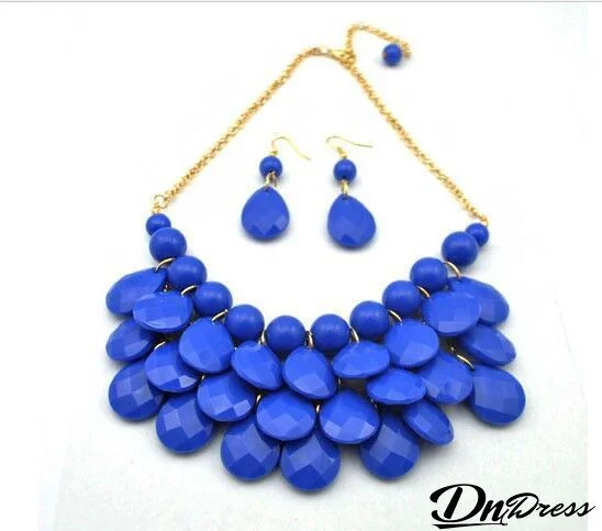 Women Fashion Exaggerated Color Drop Necklace Earrings Set