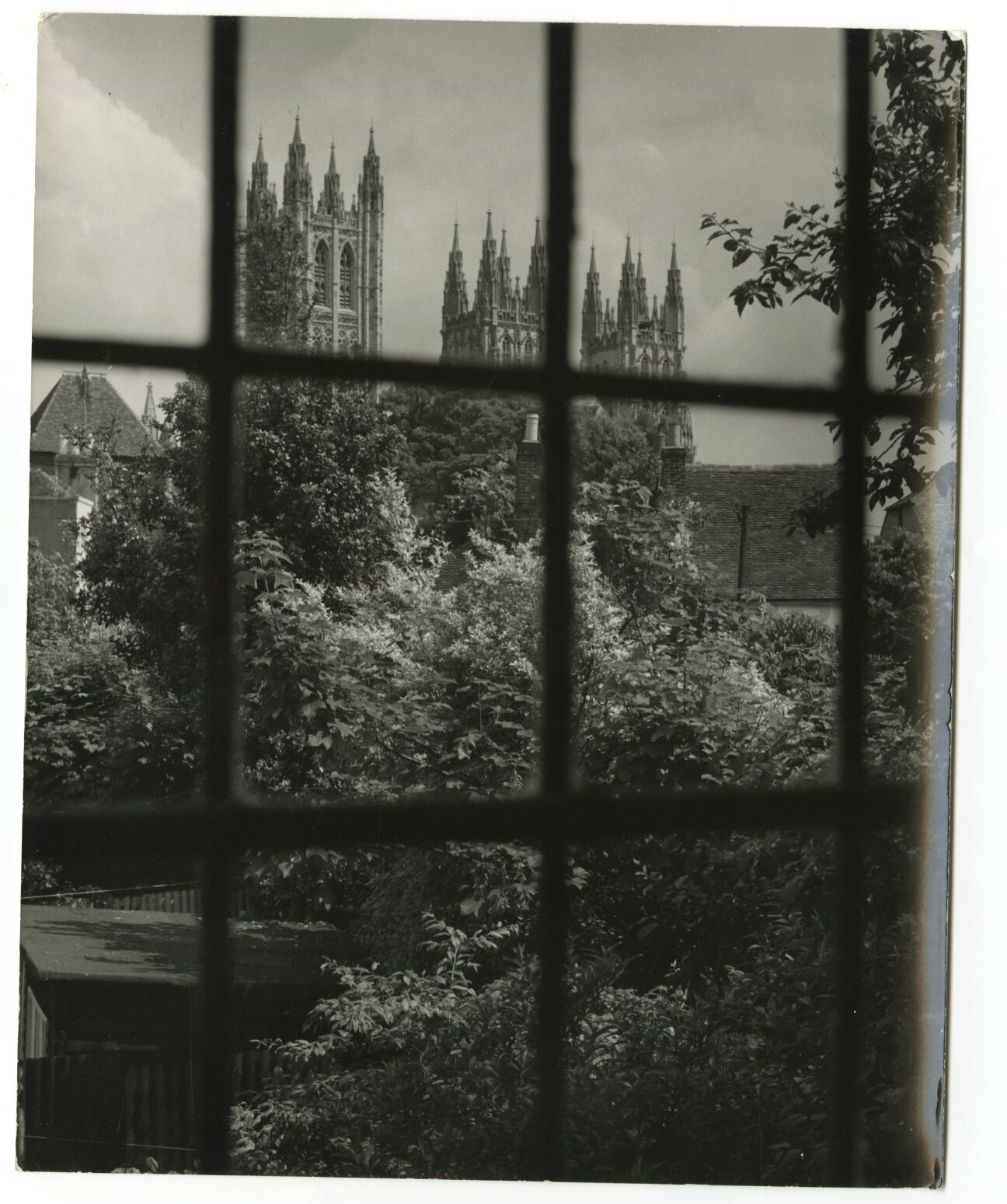 Canterbury Cathedral - Vintage 8x10 Publication Photo Poster paintinggraph - England