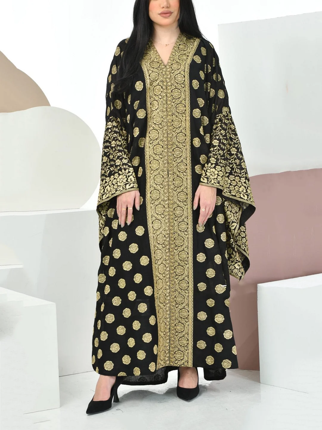 Loose Golden Pattern Black Linene Kaftan