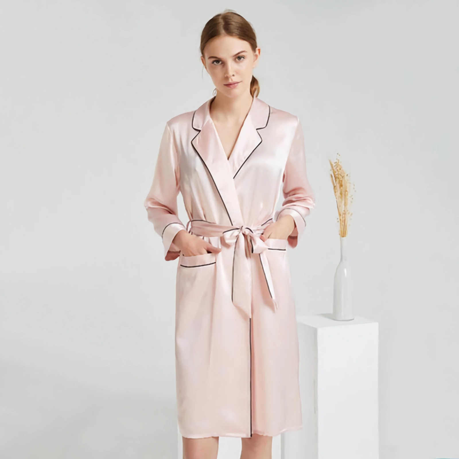 22 Momme Turndown Collar Pink Silk Robe REAL SILK LIFE