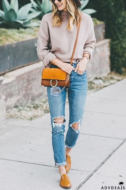 Loose Ripped Jeans