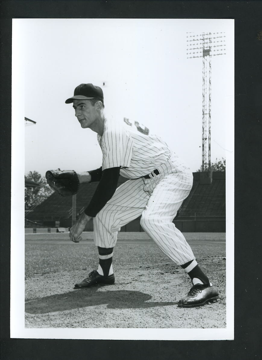 Dean Stone circa 1954 Press Original Photo Poster painting Don Wingfield Washington Senators