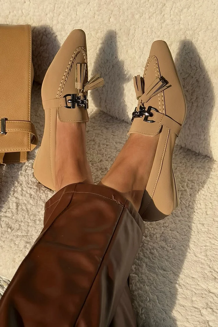 Metal Buckle Tassels Decor Pointed Toe Khaki Loafers [Pre Order]