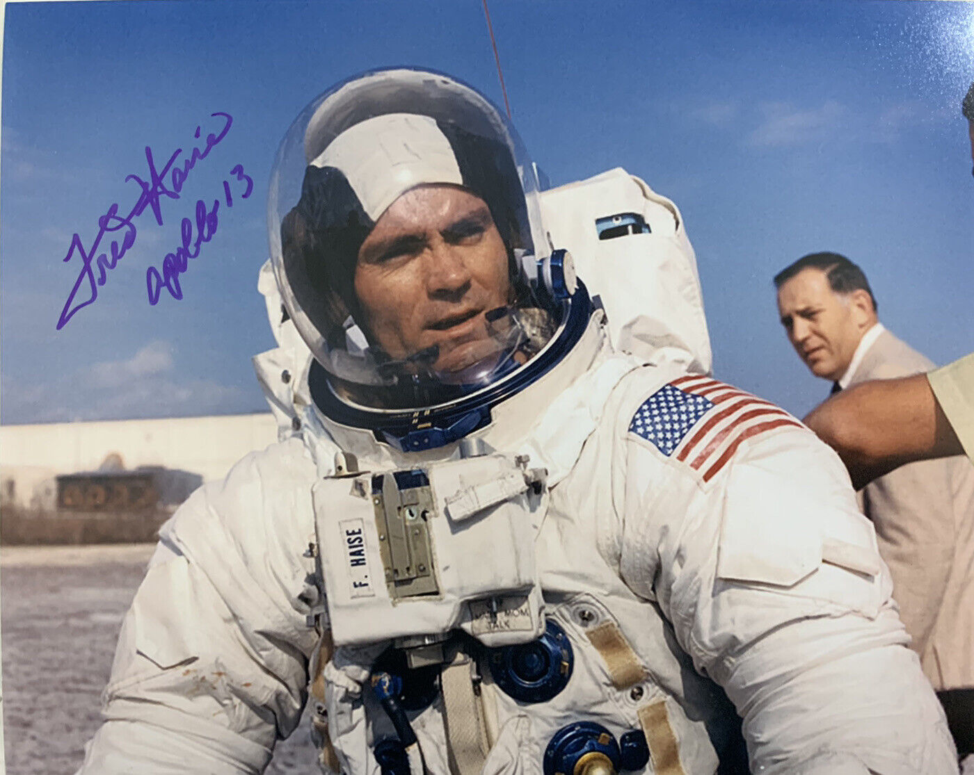 FRED HAISE HAND SIGNED 8x10 Photo Poster painting NASA APOLLO 13 MISSION AUTOGRAPH AUTHENTIC