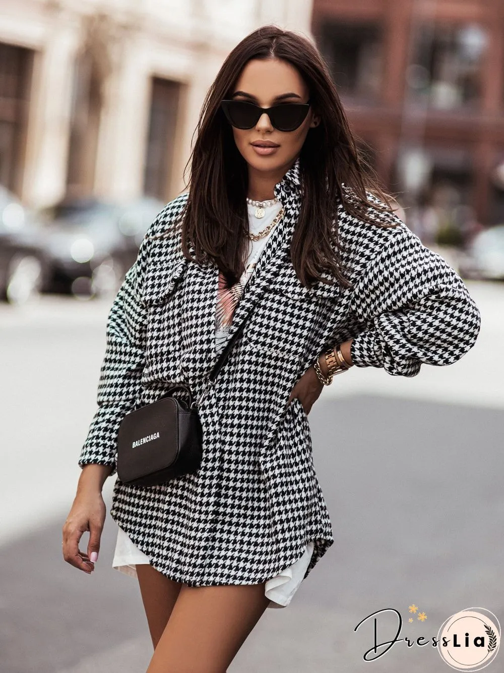 Casual Long Sleeve Double Front Pocket Button Down Shirt