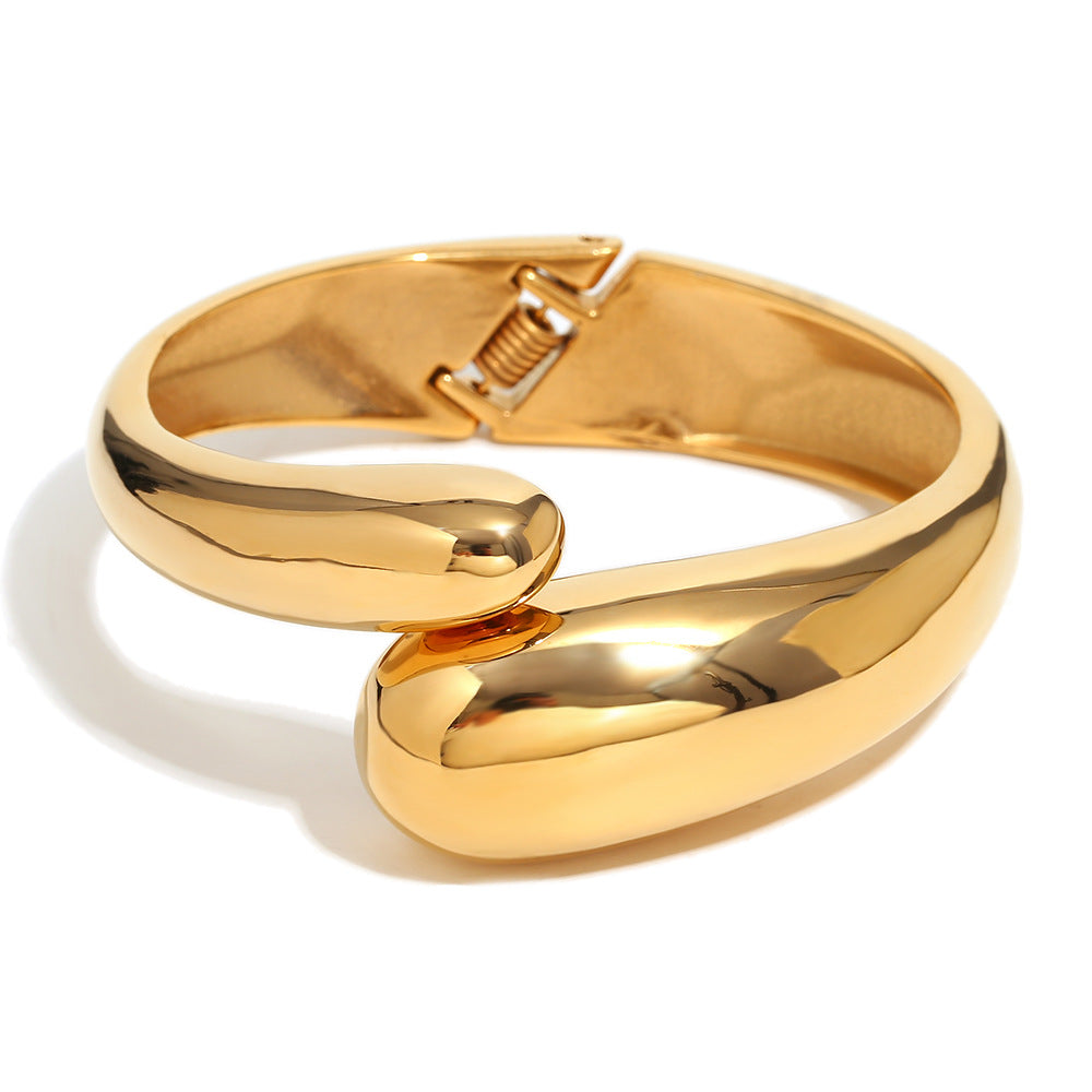 Niche Design Simple And Exaggerated Hand Jewelry Stainless Steel 18K Gold Plated Polished Double Snake Head Casting Large Bracelet For Women