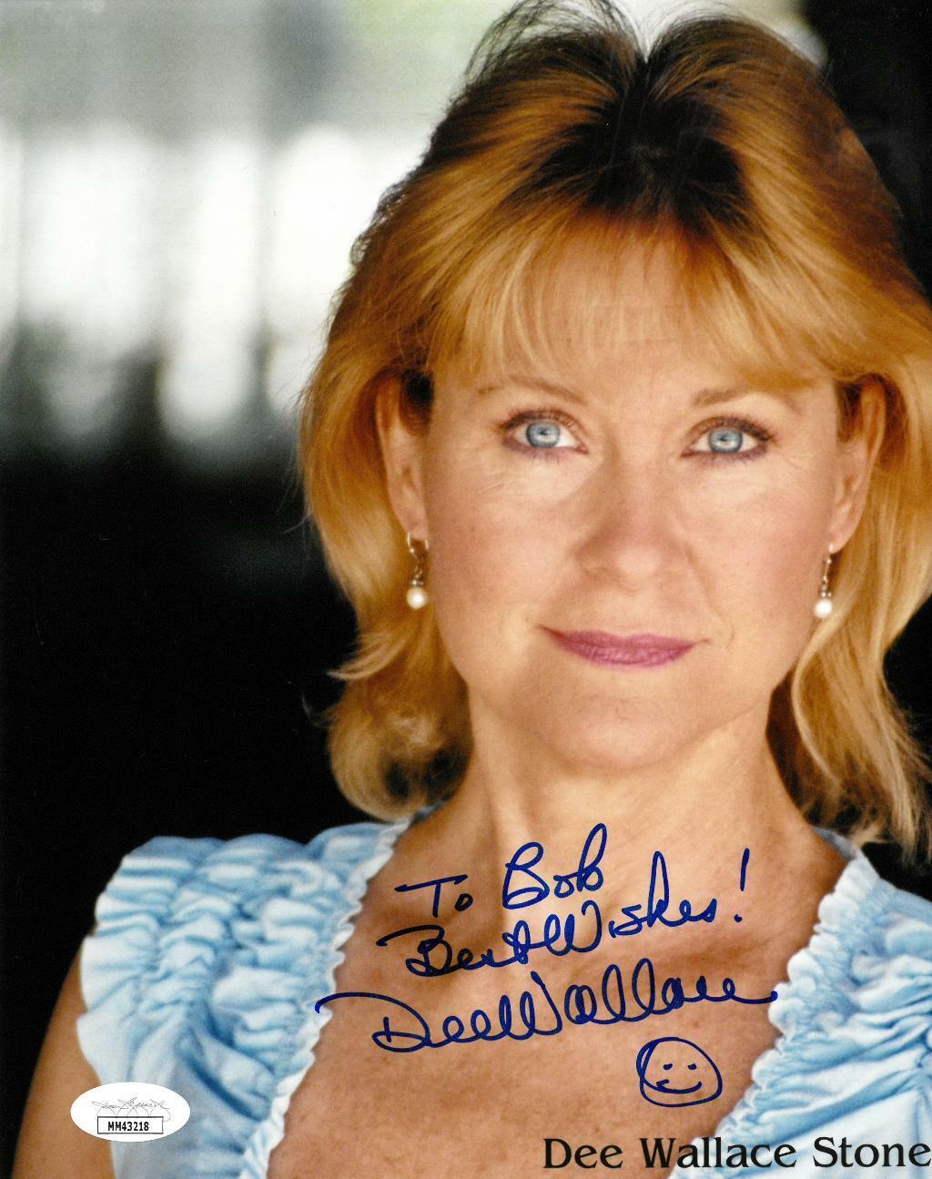 Dee Wallace Stone Signed Authentic Autographed 8x10 Photo Poster painting JSA #MM43218