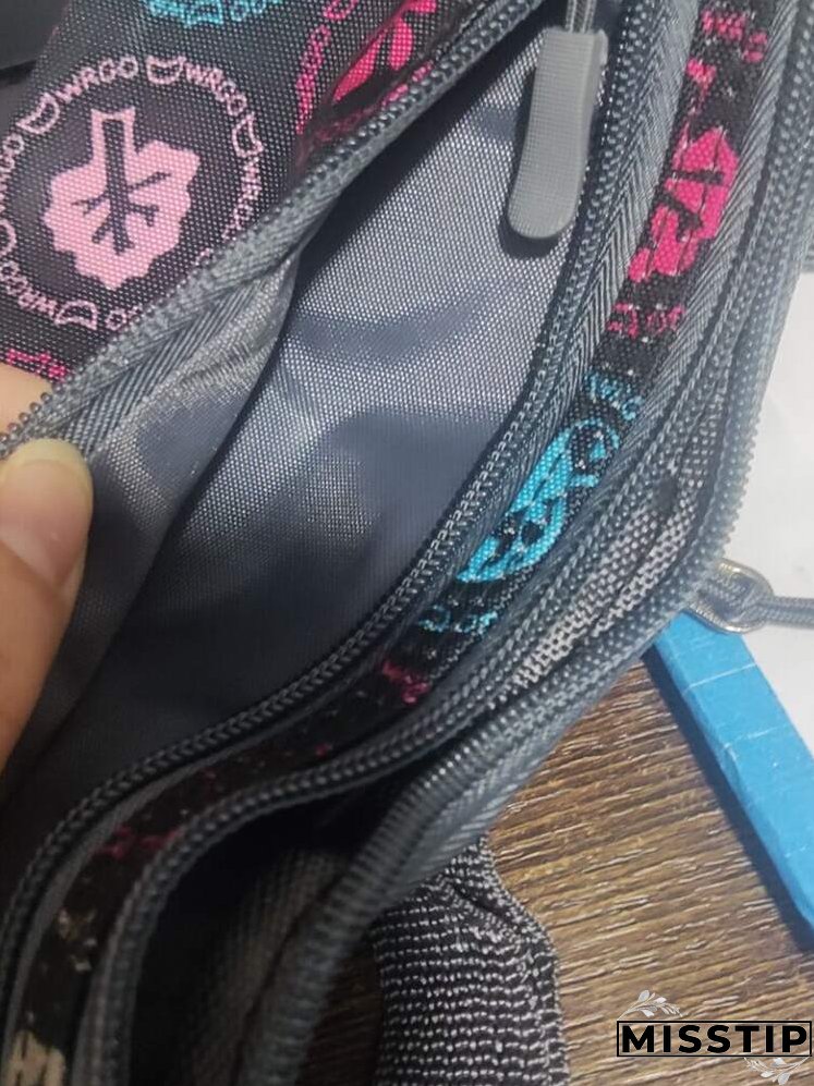 Mushroom & Letter Graphic Waterproof Fanny Pack